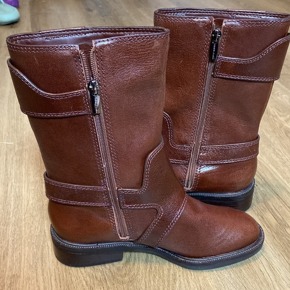 Vince Camuto Women's Alicenta Buckle Boot size 6 - Picture 12 of 16